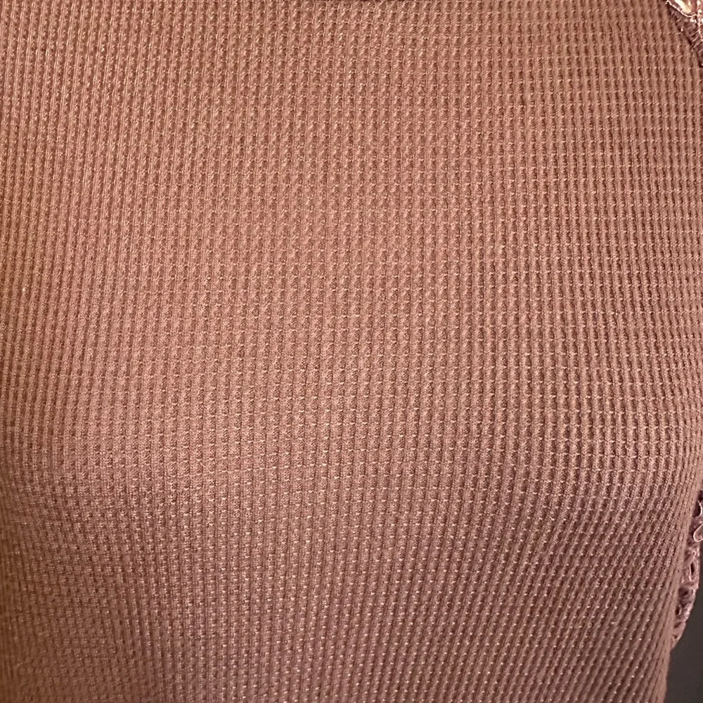 Miholl Thermal Lace Sleeve brown Long Sleeve Top. Size Large